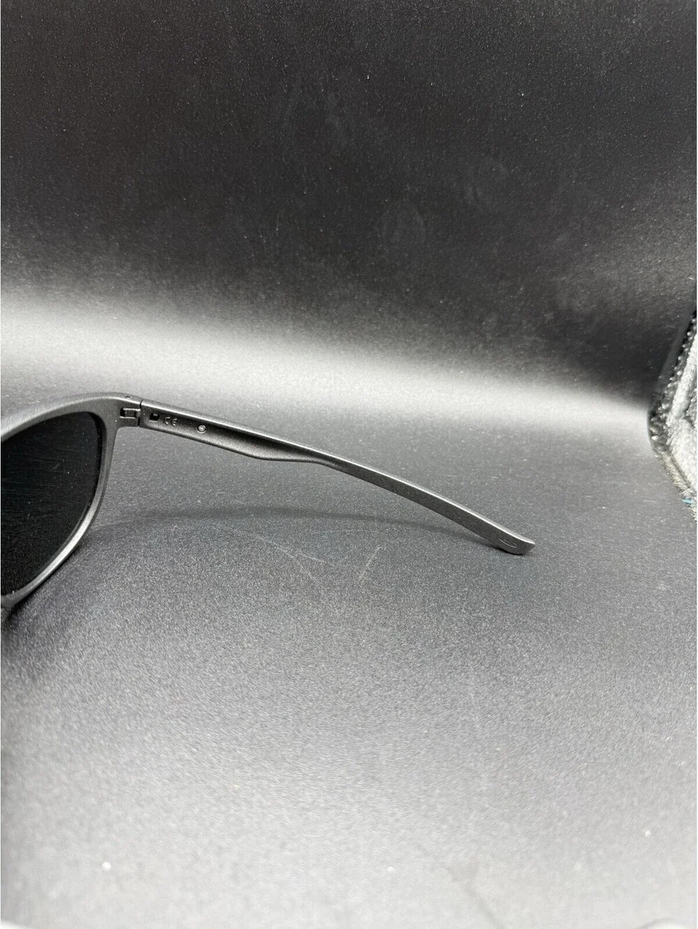 Oakley trillbe steel